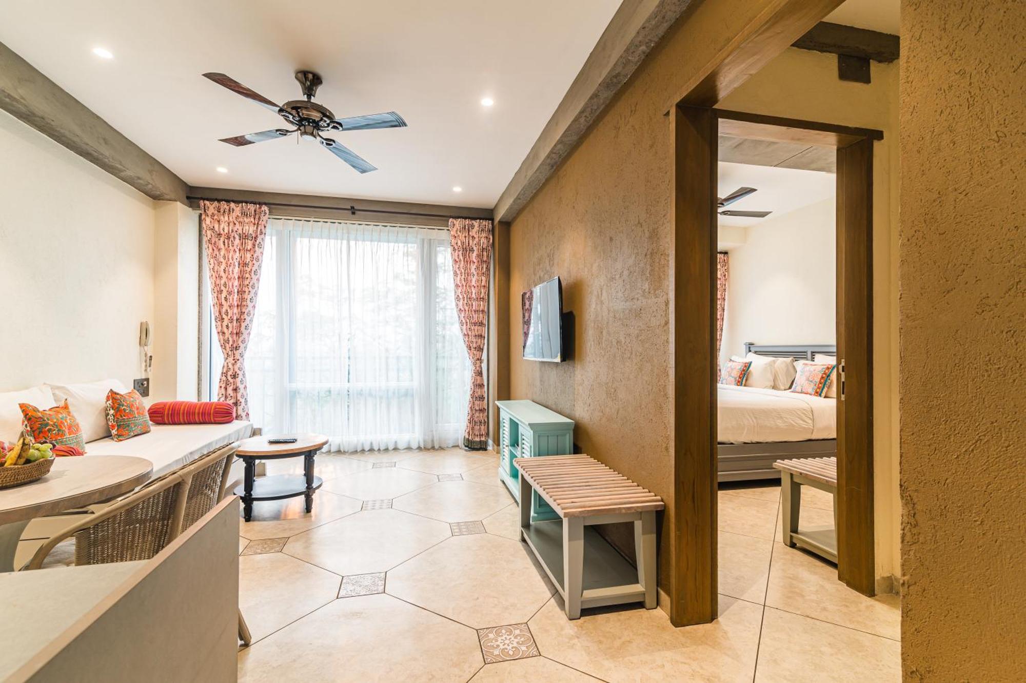 Bougainvilla Apartment Surat Exterior photo
